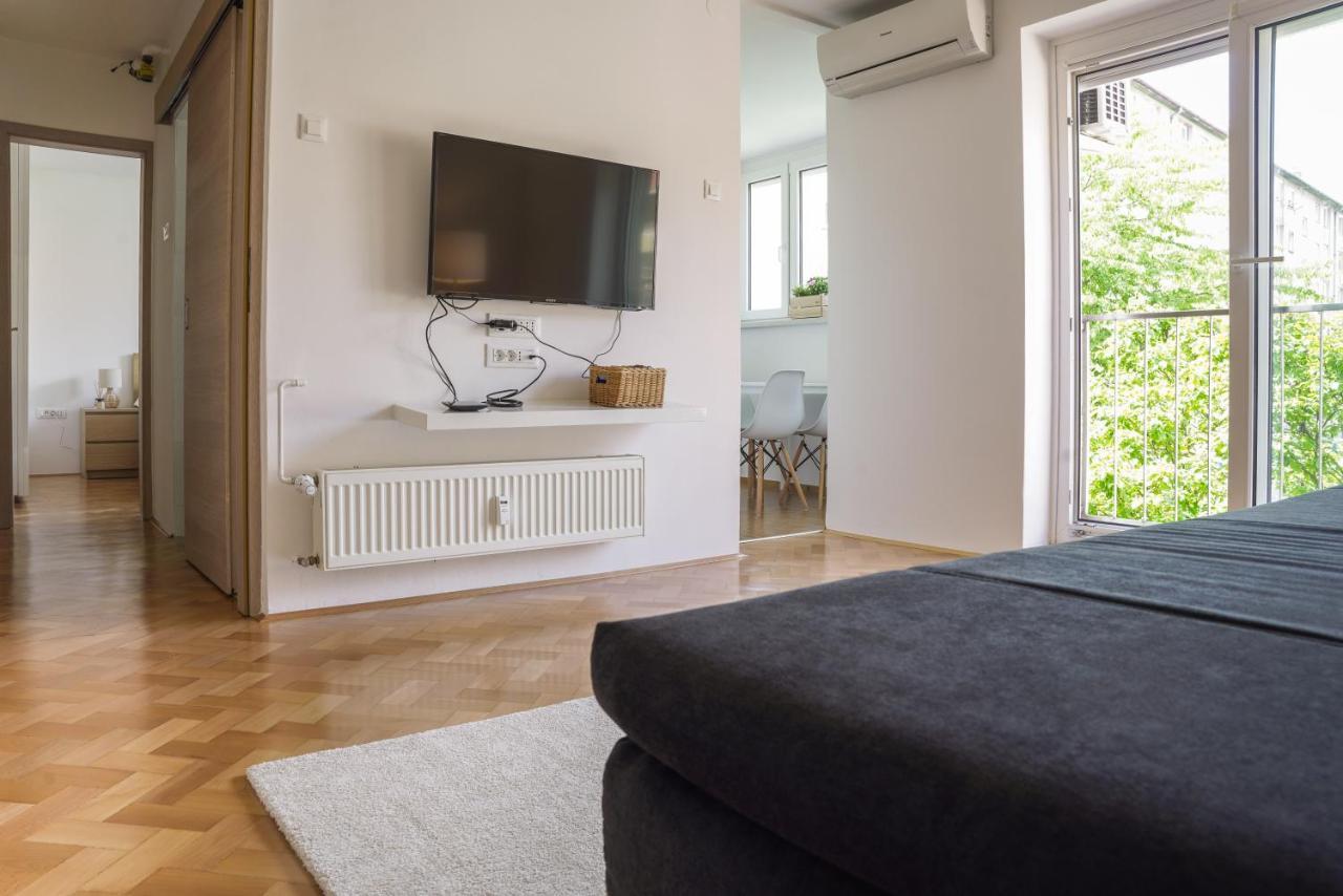 Bright Apartment ليوبليانا المظهر الخارجي الصورة